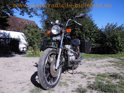 Kawasaki_KZ440_Z440_LTD_Belt-Drive_Krauser_Gepaecksystem_Sturzbuegel_rostig_Motor_laeuft_3.jpg