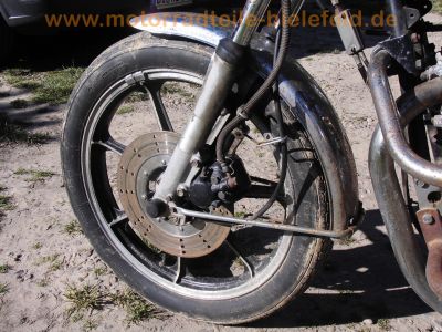 Kawasaki_KZ440_Z440_LTD_Belt-Drive_Krauser_Gepaecksystem_Sturzbuegel_rostig_Motor_laeuft_30.jpg