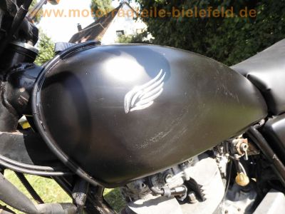 Yamaha_SR500_2J4_schwarz_Micron-Lenker_mit_Ochsenaugen_KONI-Federbeine_-_Technik_wie_48T_XT500_1U6_1E6_1N5_13.jpg