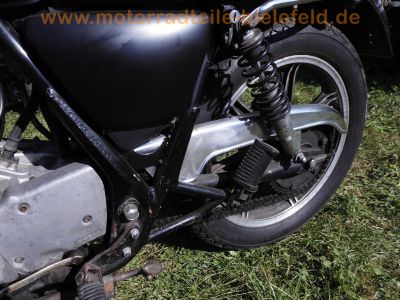 Yamaha_SR500_2J4_schwarz_Micron-Lenker_mit_Ochsenaugen_KONI-Federbeine_-_Technik_wie_48T_XT500_1U6_1E6_1N5_9.jpg