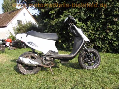 TGB_Pegasus_Sky_50_Roller_Scooter_weiss_AC_Morini_Motor_-_wie_Kreidler_RMC_50_E_TGB_Bullet_Hawk_CAGIVA_City_Progress_50_19.jpg