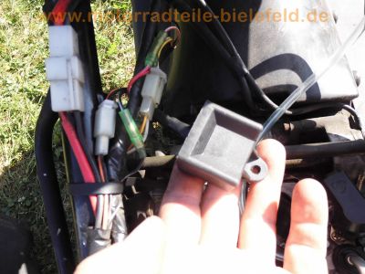 Yamaha_YE80_ZEST_80_rot_4MU_Roller_Scooter_Ersatzteile_Teile_spare-parts_spares_-_wie_4FW_MBK_EVOLIS_Zest_50_80_40.jpg