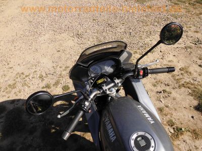 Yamaha_XJ600S_Diversion_4BR_silber-grau_Sturzschaden_Sturzbuegel_59.jpg