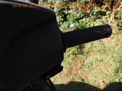 Honda_Lead_110_NHX110_JF19_Roller_Scooter_weiss_PGM-FI_Fuel_Injection_Teile_Ersatzteile_spares_spare-parts_22.jpg