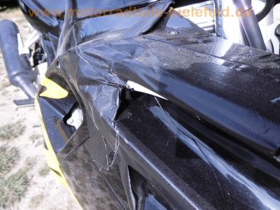 Honda_CBR600F_PC25_schwarz-gelb_Scott-Oiler_TRW-Lenker_-_wie_PC23_PC31_50.jpg