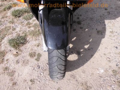 Honda_CBR600F_PC25_schwarz-gelb_Scott-Oiler_TRW-Lenker_-_wie_PC23_PC31_66.jpg