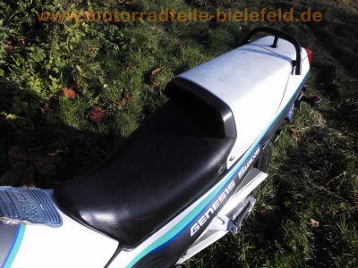 Yamaha_FZ_750_Genesis_2KK_grau-weiss_letztes_Modell_1990_17_Zoll_Vorderrad_Vollverkleidung_4in1_Auspuff_-_wie_1FN_3KT_11.jpg