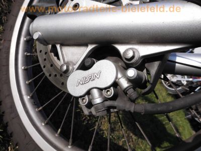 Yamaha_XTZ_660_Tenere_3YF_1998_schwarz_Sturzbuegel_-_wie_4BW_4MY_4NV_4NW_4MD_Motor_wie_SZR_660_4SU_28.jpg