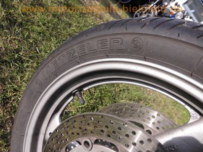 Suzuki_GSX_750_F_GR78A_schwarz_Tourenscheibe_-_Ersatzteile_wie_GSX_600F_GN72B_31.jpg
