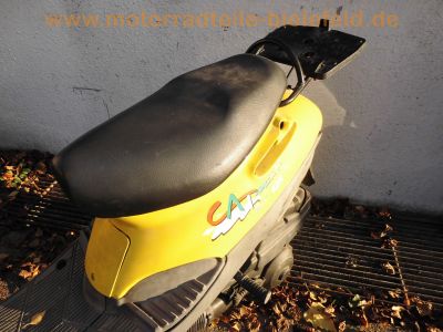 Adly_Her_Chee_CAT_125_gelb_Roller_Scooter_GY6_Ersatzteile_Teile_spares_spare-parts_Topcase_19.jpg