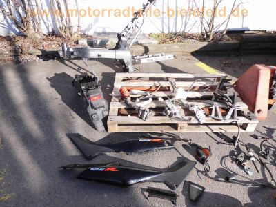 Honda_CBR125R_JC34_Teile_Ersatzteile_spares_spare-parts_wie_JC39_9.jpg