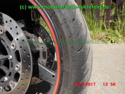 Yamaha_YZF-R1_RN01_EZ2000_Rennmaschine_weiss_Heck-Umbau_Akrapovic_Sport-Auspuff_GFK-Verkleidung_-_Teile_Ersatzteile_parts_spares_spare-parts_ricambi_repuestos_wie_R1_RN04-39.jpg