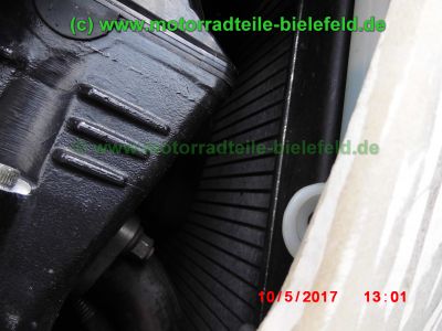 Yamaha_YZF-R1_RN01_EZ2000_Rennmaschine_weiss_Heck-Umbau_Akrapovic_Sport-Auspuff_GFK-Verkleidung_-_Teile_Ersatzteile_parts_spares_spare-parts_ricambi_repuestos_wie_R1_RN04-67.jpg
