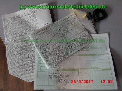 Yamaha_YZF-R1_RN01_EZ2000_Rennmaschine_weiss_Heck-Umbau_Akrapovic_Sport-Auspuff_GFK-Verkleidung_-_Teile_Ersatzteile_parts_spares_spare-parts_ricambi_repuestos_wie_R1_RN04-69.jpg