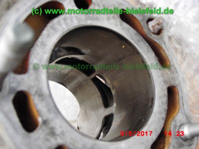 Suzuki_RGV250_GAMMA_VJ22B_Zweizylinder_Zweitakt_two-stroke_-_Teile_Ersatzteile_parts_spares_spare-parts_ricambi_repuestos_wie_VJ21_VJ23_Aprilia_RS250-118.jpg