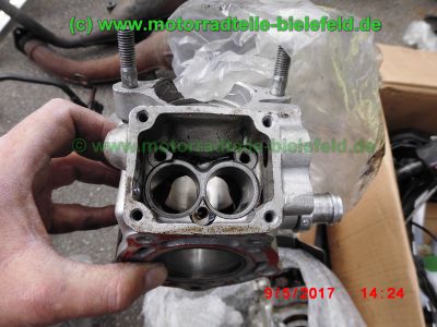 Suzuki_RGV250_GAMMA_VJ22B_Zweizylinder_Zweitakt_two-stroke_-_Teile_Ersatzteile_parts_spares_spare-parts_ricambi_repuestos_wie_VJ21_VJ23_Aprilia_RS250-121.jpg