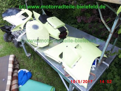 Suzuki_RGV250_GAMMA_VJ22B_Zweizylinder_Zweitakt_two-stroke_Supersportler_Tuning_an_Fahrwerk_Motor_-_no_VJ21_VJ23_Aprilia_RS250-10.jpg