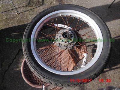 Yamaha_RD250_Typ_352_gelb_Cup-Racer_Cafe-Racer_Alu-Tank_Vollverkleidung_Hoeckersitzbank_-_Teile_Ersatzteile_spare-parts_wie_DS7_1A2_R5_RX350_RD350_Typ_351_1A1_1A3-35.jpg