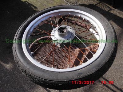 Yamaha_RD250_Typ_352_gelb_Cup-Racer_Cafe-Racer_Alu-Tank_Vollverkleidung_Hoeckersitzbank_-_Teile_Ersatzteile_spare-parts_wie_DS7_1A2_R5_RX350_RD350_Typ_351_1A1_1A3-40.jpg