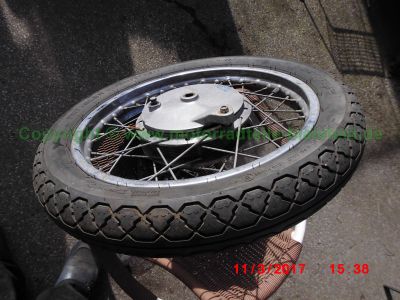 Yamaha_RD250_Typ_352_gelb_Cup-Racer_Cafe-Racer_Alu-Tank_Vollverkleidung_Hoeckersitzbank_-_Teile_Ersatzteile_spare-parts_wie_DS7_1A2_R5_RX350_RD350_Typ_351_1A1_1A3-46.jpg