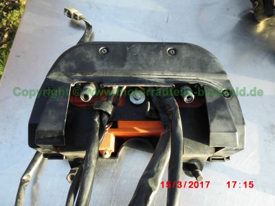 Suzuki_GSX750E_GS75X_Moto_Italia_Vollverkleidung_Thor_Tommaselli_Stummel-Lenker_257_–_Teile_Ersatzteile_spare-parts_wie_GSX1100E_GS110X-142.jpg