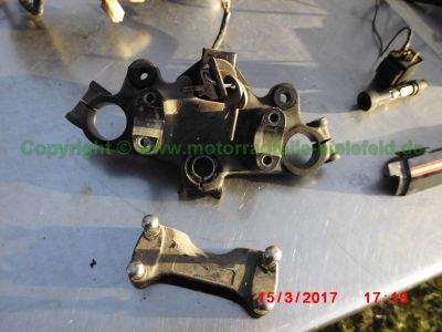 Suzuki_GSX750E_GS75X_Moto_Italia_Vollverkleidung_Thor_Tommaselli_Stummel-Lenker_257_–_Teile_Ersatzteile_spare-parts_wie_GSX1100E_GS110X-167.jpg