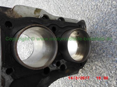 Suzuki_GSX750E_GS75X_Moto_Italia_Vollverkleidung_Thor_Tommaselli_Stummel-Lenker_257_–_Teile_Ersatzteile_spare-parts_wie_GSX1100E_GS110X-39.jpg