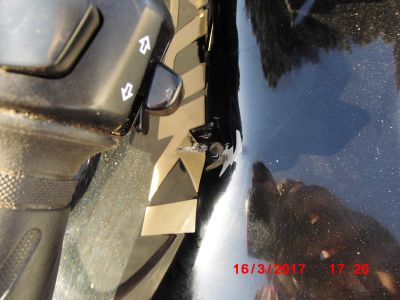 Suzuki_GSF1200S_Bandit_GV75A_crash_BOS-Auspuff_TRW_Lucas_Fussrasten_-_Ersatzteile_Teile_spares_spare-parts_wie_WVA9_16.JPG
