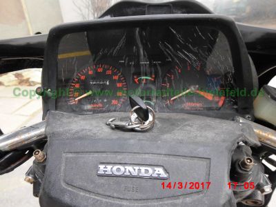 Honda_CX500E_Eurosport_PC06_Motor_PC02E_wie_GL500D_Silverwing_-_wie_CX500_C_PC01_CX650_E_C_RC12_RC11-82.jpg