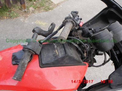Kawasaki_GPz550UT_ZX550A_ohne_Gabel_Motor_KZ550B_–_wie_GPz_Z_KZ_400_500_550_650_750_E_UT-58.jpg