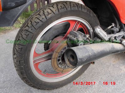 Kawasaki_GPz550UT_ZX550A_ohne_Gabel_Motor_KZ550B_–_wie_GPz_Z_KZ_400_500_550_650_750_E_UT-66.jpg