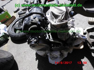 Yamaha_TDM900_RN08_Teile_Ersatzteile_parts_spares_spare-parts_ricambi_repuestos_Motor_TAKKONI_2-1_Sport-Auspuff_BT_Bulldog_Front_-_wie_RN11_RN18_TDM_900_850_XTZ_750-143.jpg