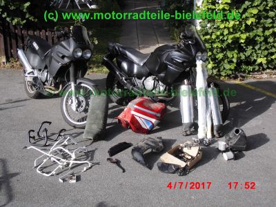 Yamaha_XTZ_750_3LD_Super_Tenere_Hauptstaender_center-stand_schwarz_Enduro_Extras_Twin_wie_TDM850_3VD-5.jpg