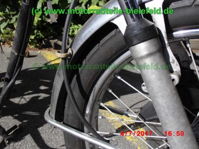 Honda_CB125J_blau_Oldtimer_1978_teilzerlegt_plus_Ersatzteile_Teile_spare-parts_ricambi_repuestos_–_Technik_wie_CB125S_CG125_XL125K_SL125-149.jpg