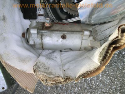Honda_CM_185_T_Chopper_blau_zerlegt_-_wie_CB_CM_200_T_250_C_CA_125_Rebel_77.jpg