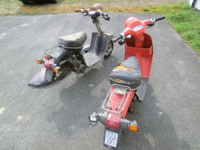 Honda_Melody_Deluxe_MD50_MS_AB07_lila_Roller_Scooter_-_wie_NB50_AERO_NH50_Vision_3.jpg