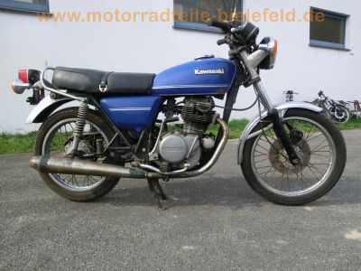 Kawasaki_KZ_200_A_blau_Z_200_Einzylinder_Single_-_wie_Z_250_LTD_KL_250_A_42.jpg