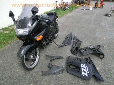 Kawasaki_ZZ-R_1100_C_ZXT10C_4-1_Auspuff_Einzelsitz_-_Motor_wie_ZRX_1100_GPZ_1100_ZXT10D_ZXT10E_15.jpg