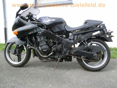 Kawasaki_ZZ-R_1100_C_ZXT10C_4-1_Auspuff_Einzelsitz_-_Motor_wie_ZRX_1100_GPZ_1100_ZXT10D_ZXT10E_39.jpg