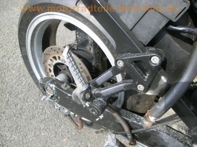 Kawasaki_ZZ-R_1100_C_ZXT10C_4-1_Auspuff_Einzelsitz_-_Motor_wie_ZRX_1100_GPZ_1100_ZXT10D_ZXT10E_79.jpg