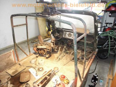 Steyr-Daimler-Puch_Haflinger_703AP_4x4_Allrad-LKW_-_Ersatzteile_Teile_spare-parts_Motor_Vergaser_Dynastarter_Technik_wie_Steyr-Puch_500_650_700AP_Haflinger_9.jpg