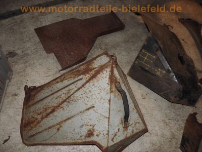 Steyr-Daimler-Puch_Haflinger_703AP_4x4_Allrad-LKW_-_Ersatzteile_Teile_spare-parts_Motor_Vergaser_Dynastarter_Technik_wie_Steyr-Puch_500_650_700AP_Haflinger_288.jpg