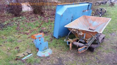 Steyr-Daimler-Puch_Haflinger_703AP_2to_zGG_Winterdienst_Raeumfahrzeug_Streufahrzeug_mit_Schneeschild_Salzstreuer_-_Motor_Technik_wie_700AP_Ersatzteile_Teile_spare-parts_89.jpg