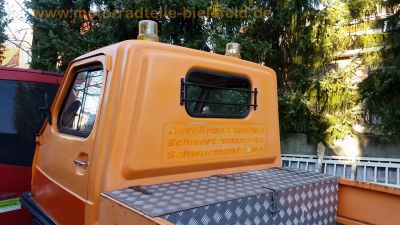 Steyr-Daimler-Puch_Haflinger_703AP_restauriertes_Kommunal-Fahrzeug_mit_Hydraulik_fuer_Schneeschild_Salzstreuer_Winterdienst_Raeumfahrzeug_Streufahrzeug_-_Motor_Technik_wie_700AP_12.jpg
