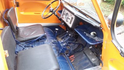 Steyr-Daimler-Puch_Haflinger_703AP_restauriertes_Kommunal-Fahrzeug_mit_Hydraulik_fuer_Schneeschild_Salzstreuer_Winterdienst_Raeumfahrzeug_Streufahrzeug_-_Motor_Technik_wie_700AP_38.jpg