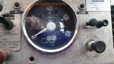 Steyr-Daimler-Puch_Haflinger_703AP_restauriertes_Kommunal-Fahrzeug_mit_Hydraulik_fuer_Schneeschild_Salzstreuer_Winterdienst_Raeumfahrzeug_Streufahrzeug_-_Motor_Technik_wie_700AP_42.jpg