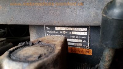 Ladog_G129D825_4x4_Motor_MB_OM602_Schmalspur-Multifunktionsfahrzeug_Geraetetraeger_Kommunal-LKW_hydrostatischer_Allrad-Antrieb_Allrad-Lenkung_-_Ersatzteile_Teile_spare-parts_spares_36.jpg