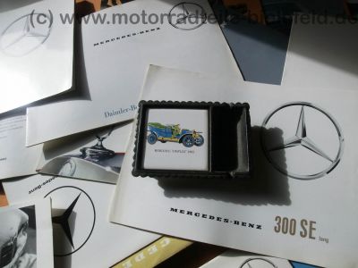 Mercedes-Benz_Werbe-_Verkaufs-Prospekt_Info-Broschuere_Katalog_Brochure_Catalog_Catalogue_Flyer_Folder_Hochglanz-Prospekt_3.jpg