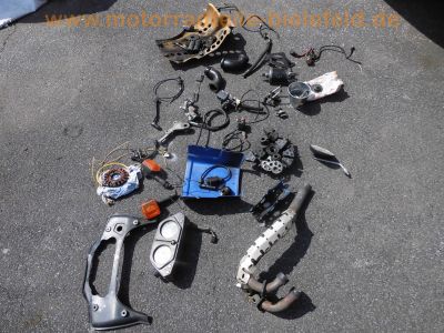 Yamaha_XT600Z_Tenere_3AJ_Teile_Ersatzteile_spare-parts_spares_parts_-_wie_1VJ_2KF_43F_4.jpg