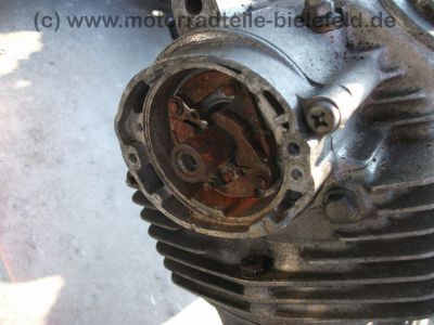 Honda_CB_100_Teilemotor_und_Motor_komplett_-_wie_CB_72_77_92_125_J_4.jpg
